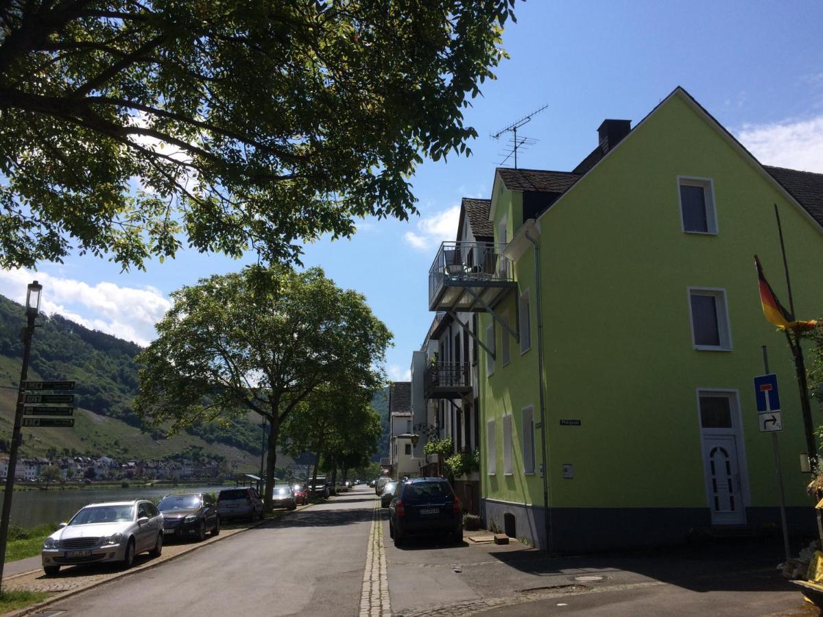 Haus Margarete Daire Zell an der Mosel Dış mekan fotoğraf